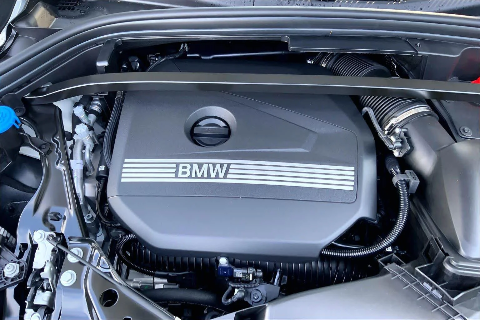 New 2027 Alpine White BMW xDrive28i image 17