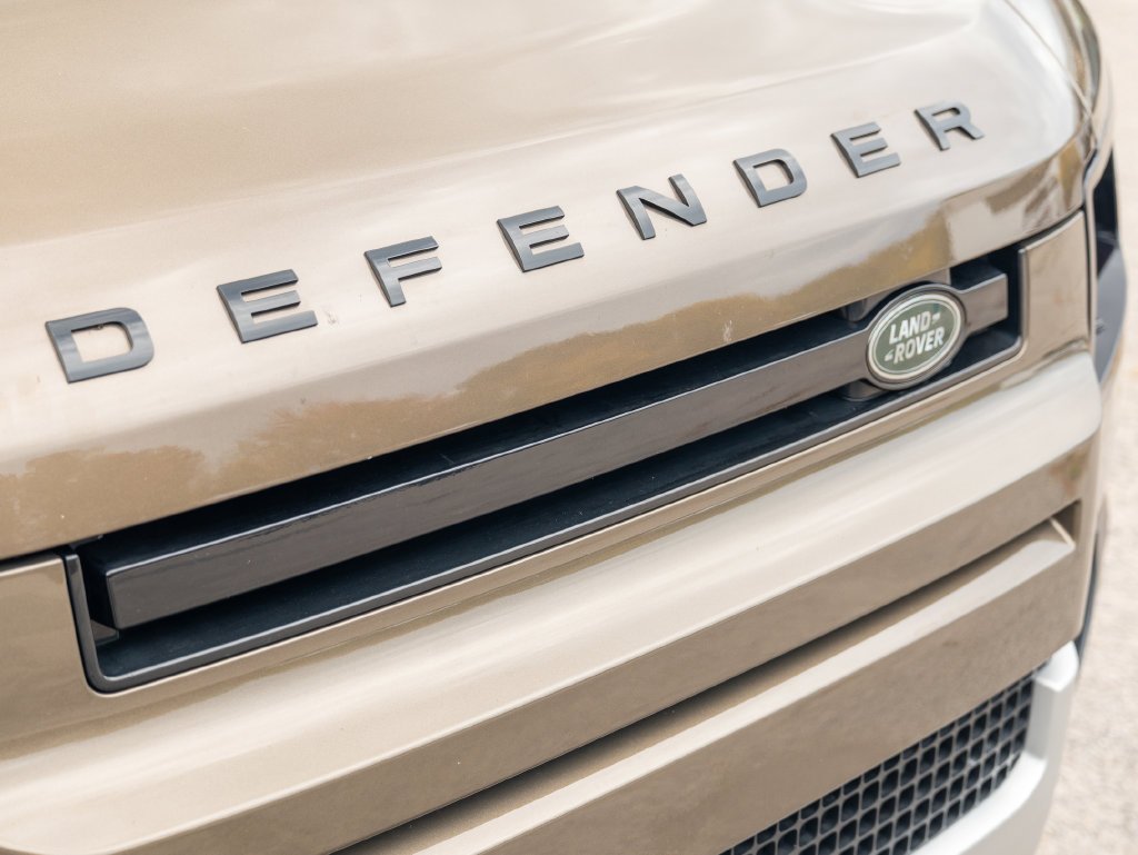 Used 2024 Beige Land Rover S image 16
