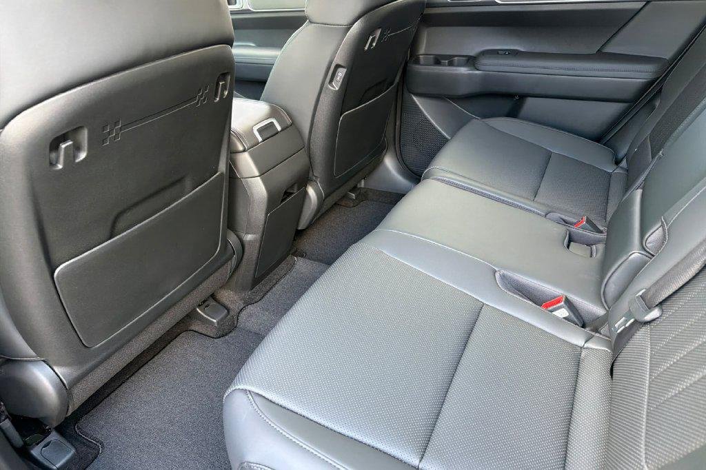 New 2027 Blue Hyundai XRT AWD image 9
