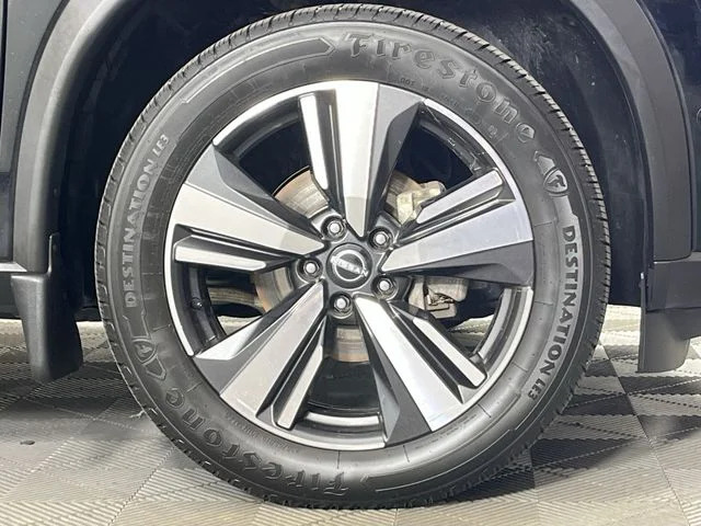 Used 2023 Black Nissan SL image 11