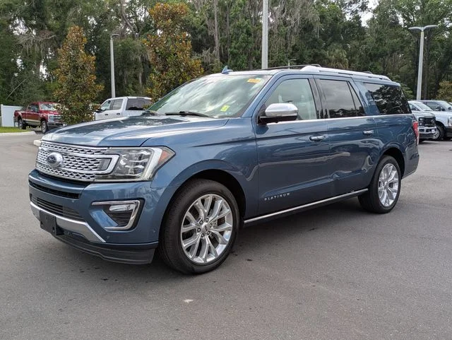 Used 2018 Blue Metallic Ford Platinum image 7