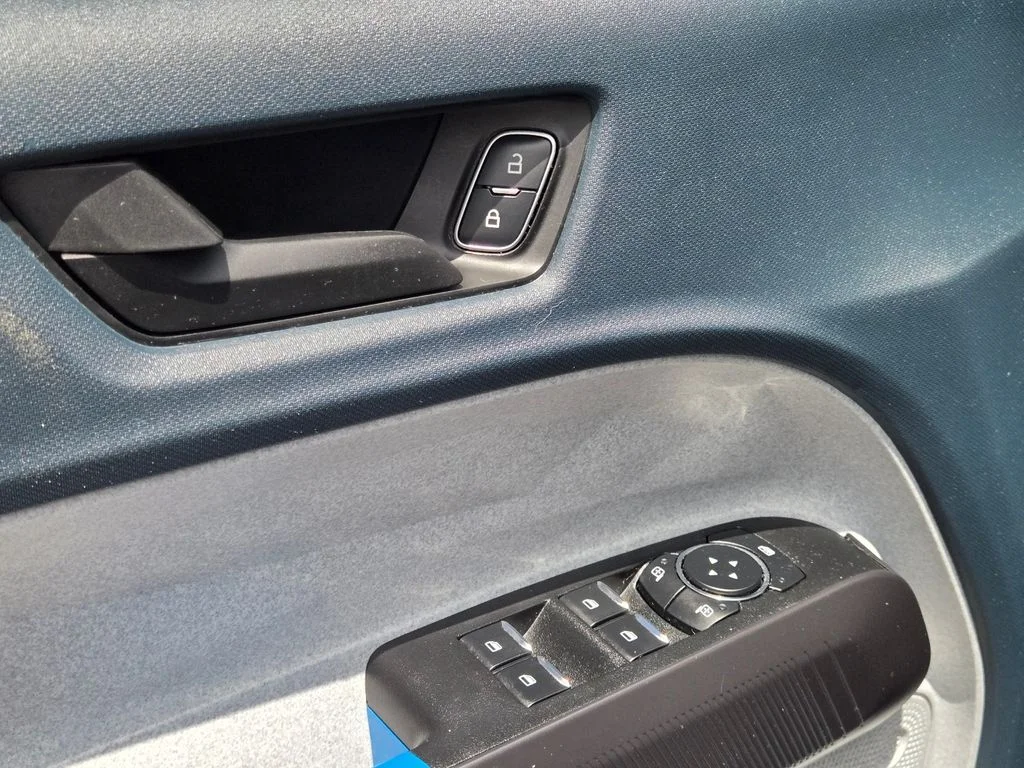 Used 2025 Gray Ford XLT image 22