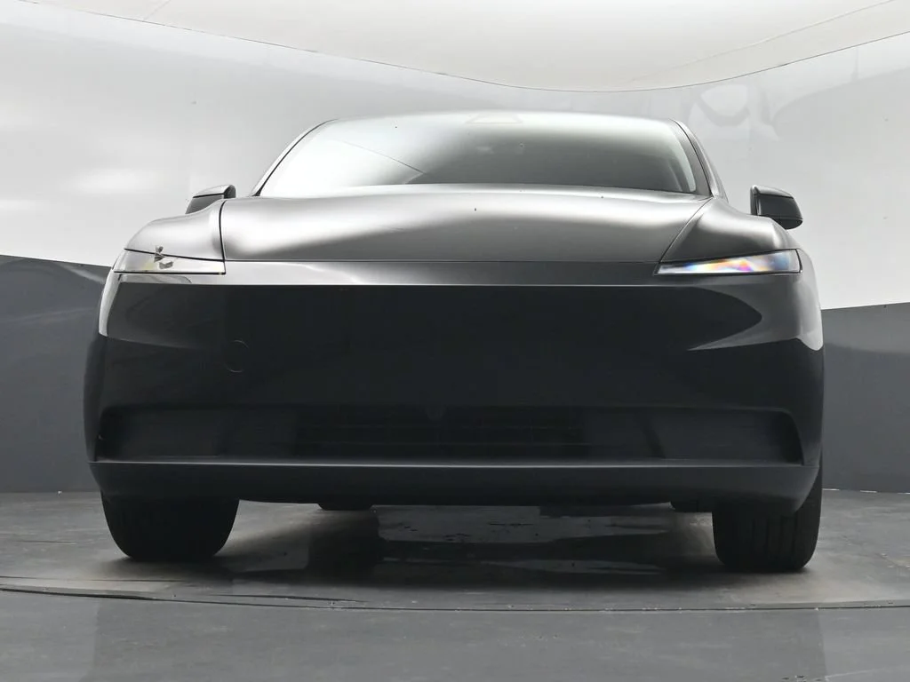 Used 2026 Black Tesla Premium image 31