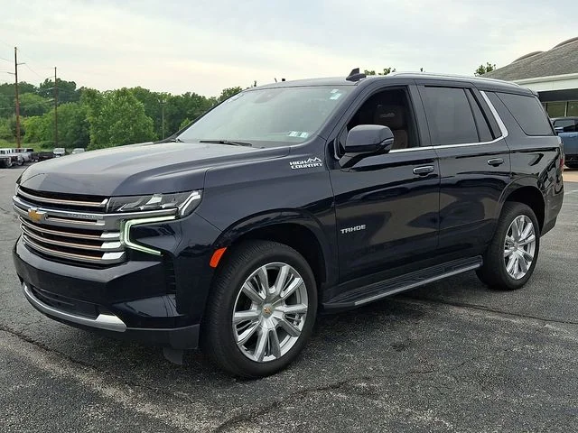 Used 2023 Blue Chevrolet High Country image 5