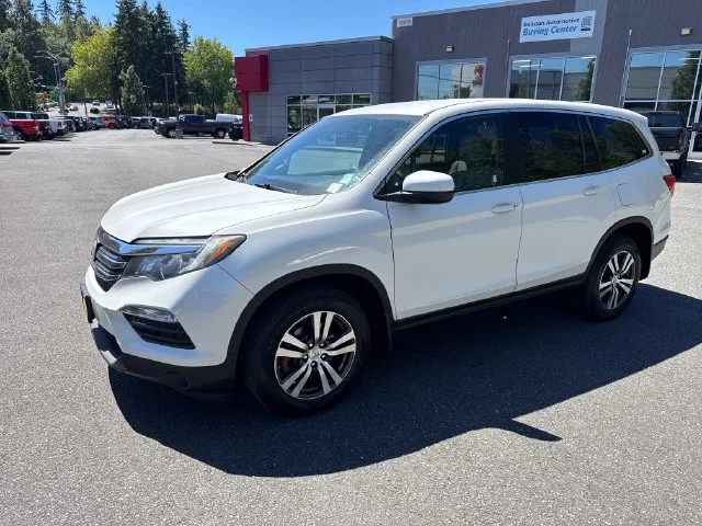 Used 2016 White Diamond Pearl Honda EX image 3