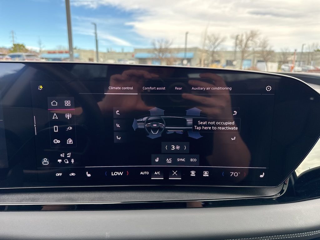 2025 Audi Q6 e-tron Premium Plus - Photo 18