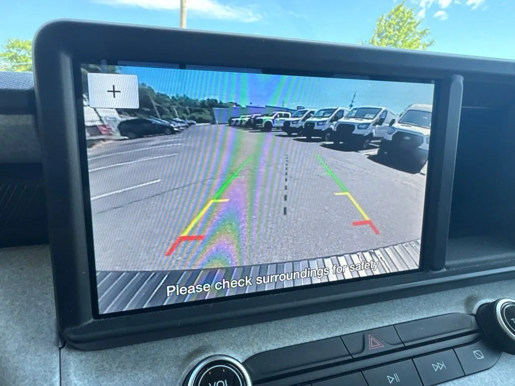 Used 2022 Green Ford XLT image 14