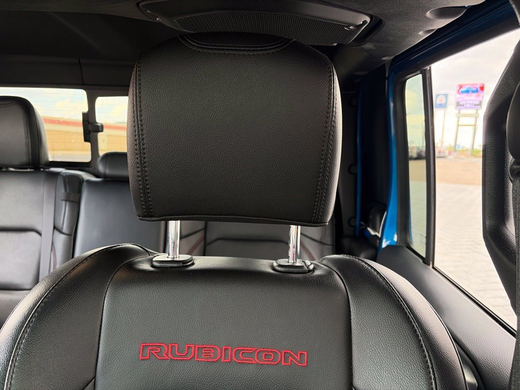 Used 2023 Blue Jeep Rubicon image 15