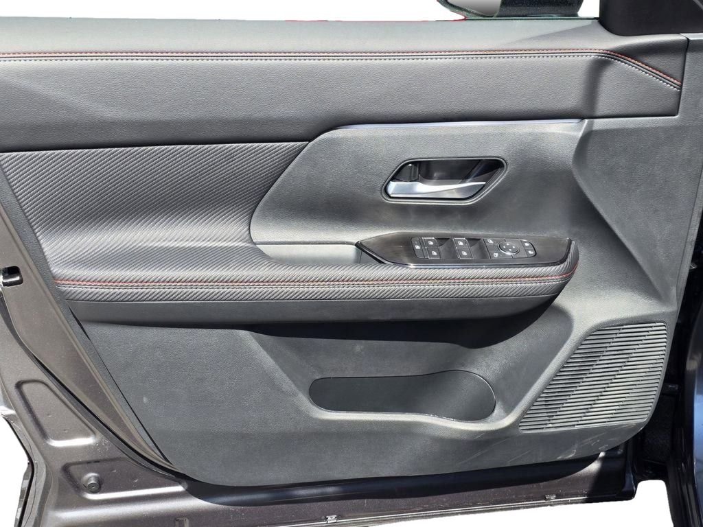 2026 Nissan KICKS SR AWD - Photo 11