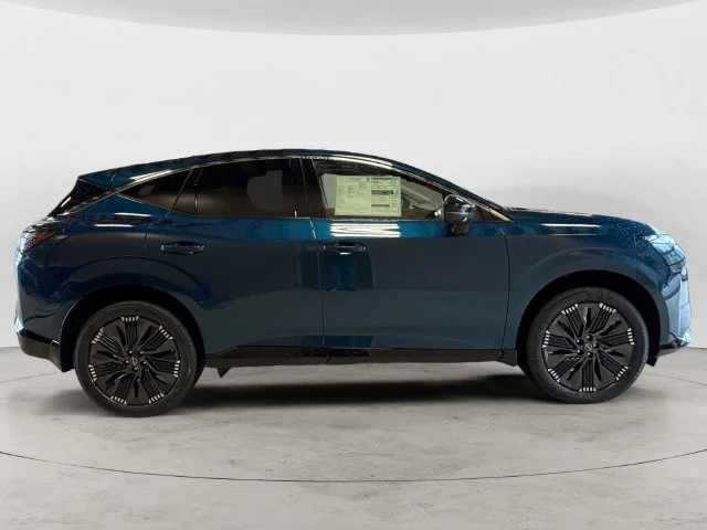 New 2026 Blue Nissan Platinum image 6