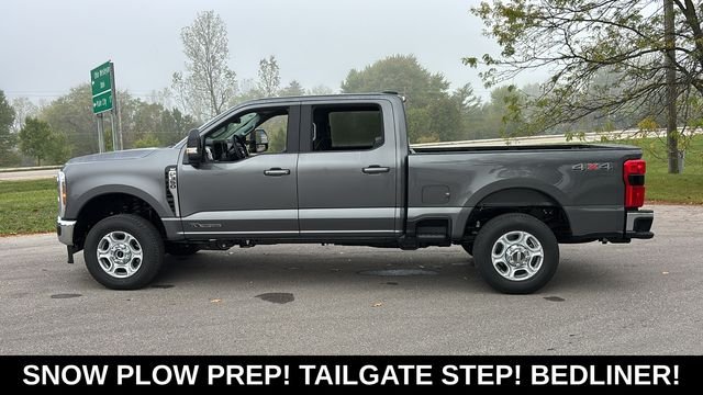2026 Ford F-350 Super Duty XLT - Photo 4
