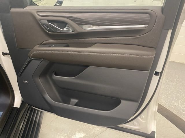 Used 2024 White GMC Denali image 28