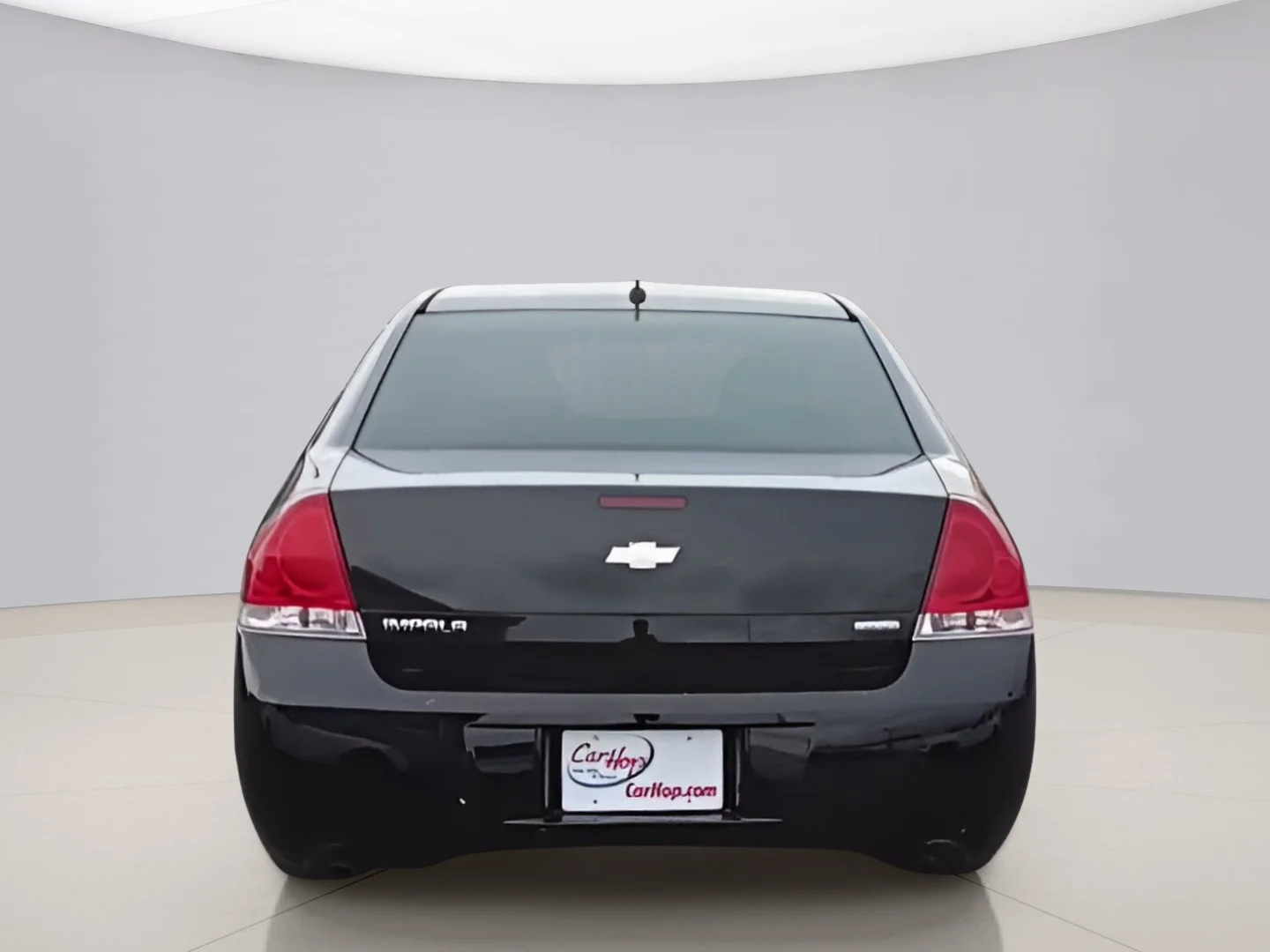 Used 2014 Black Chevrolet LS image 7