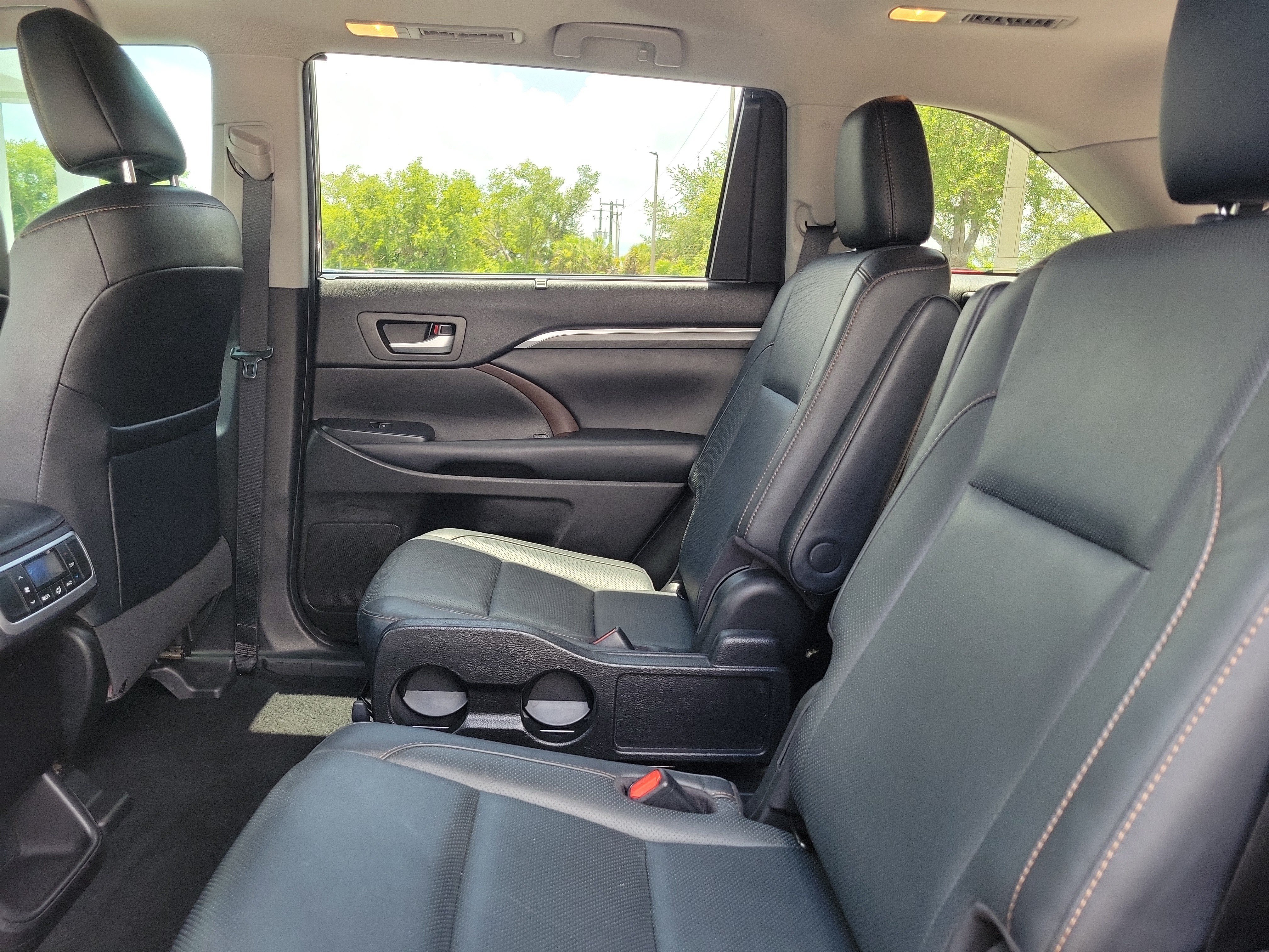 Used 2019 Predawn Gray Mica Toyota Limited image 13
