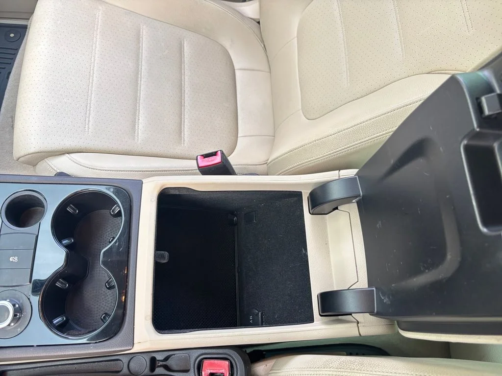 Used 2013 Black Volkswagen V6 TDI image 12