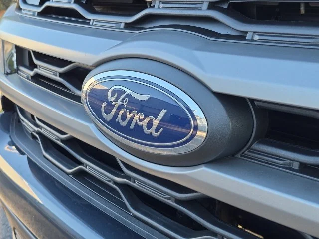 Used 2024 Blue Ford XLT image 4