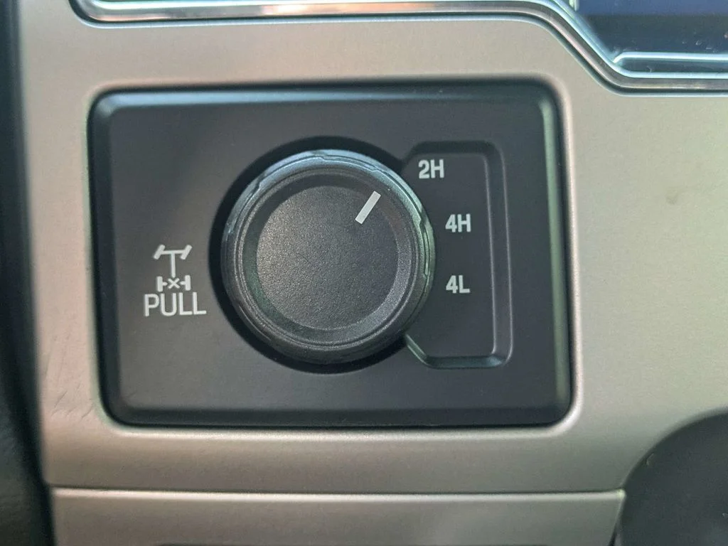 Used 2022 Blue Ford King Ranch image 27