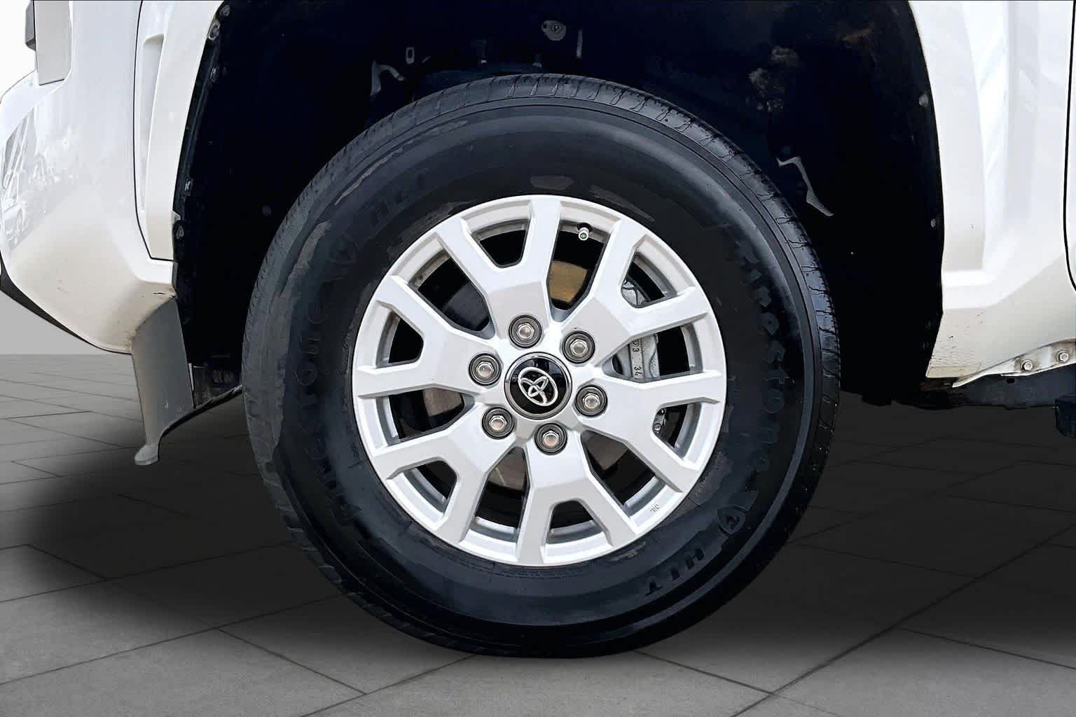 Used 2025 Ice Cap Toyota SR image 10