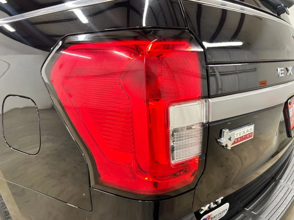 Used 2023 Black Ford XLT image 7