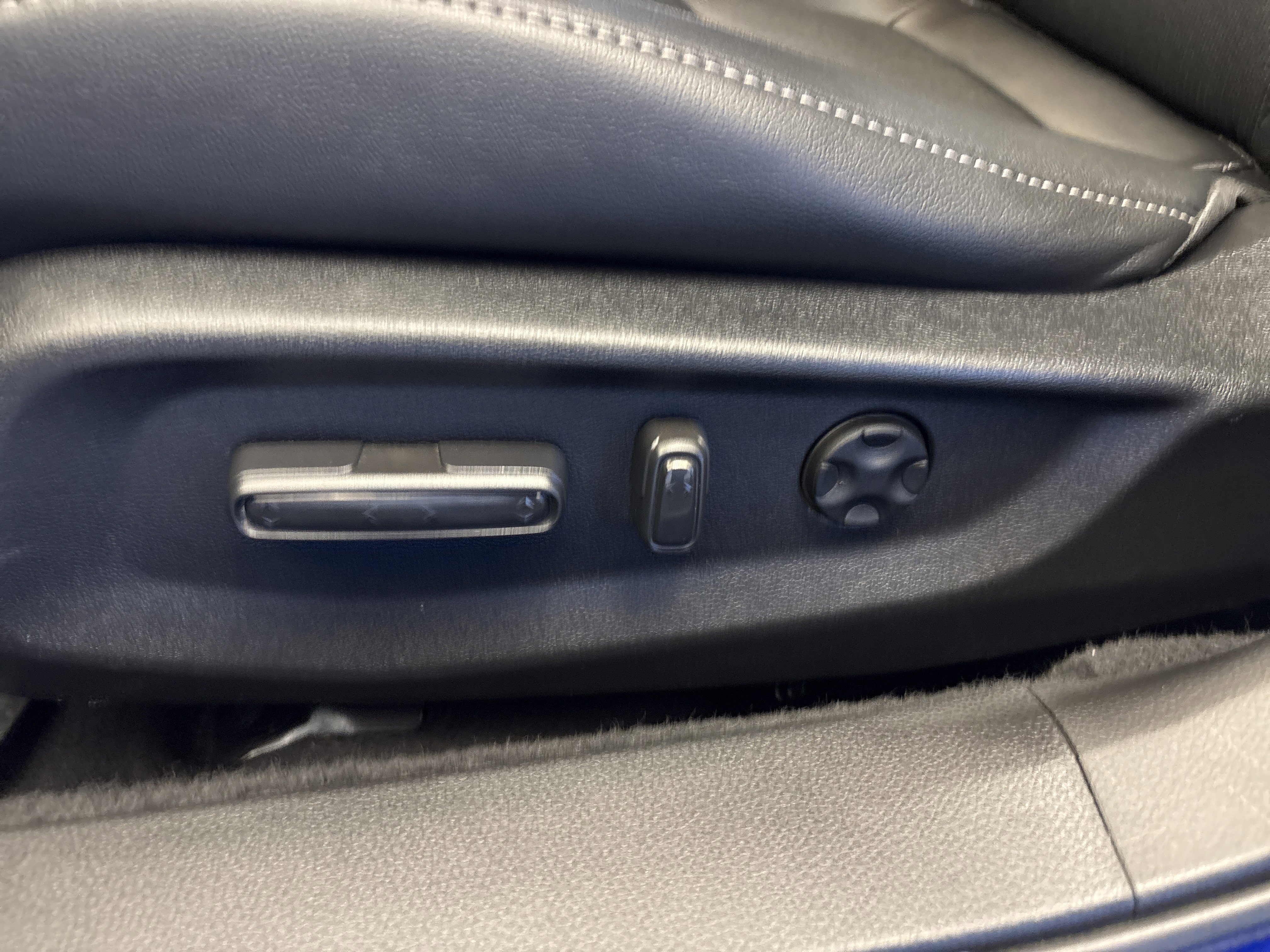 Used 2021 Blue Honda Sport image 13