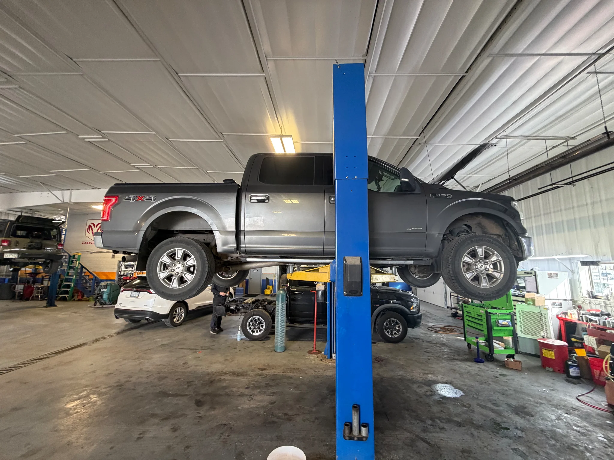 Used 2015  Ford XLT image 4