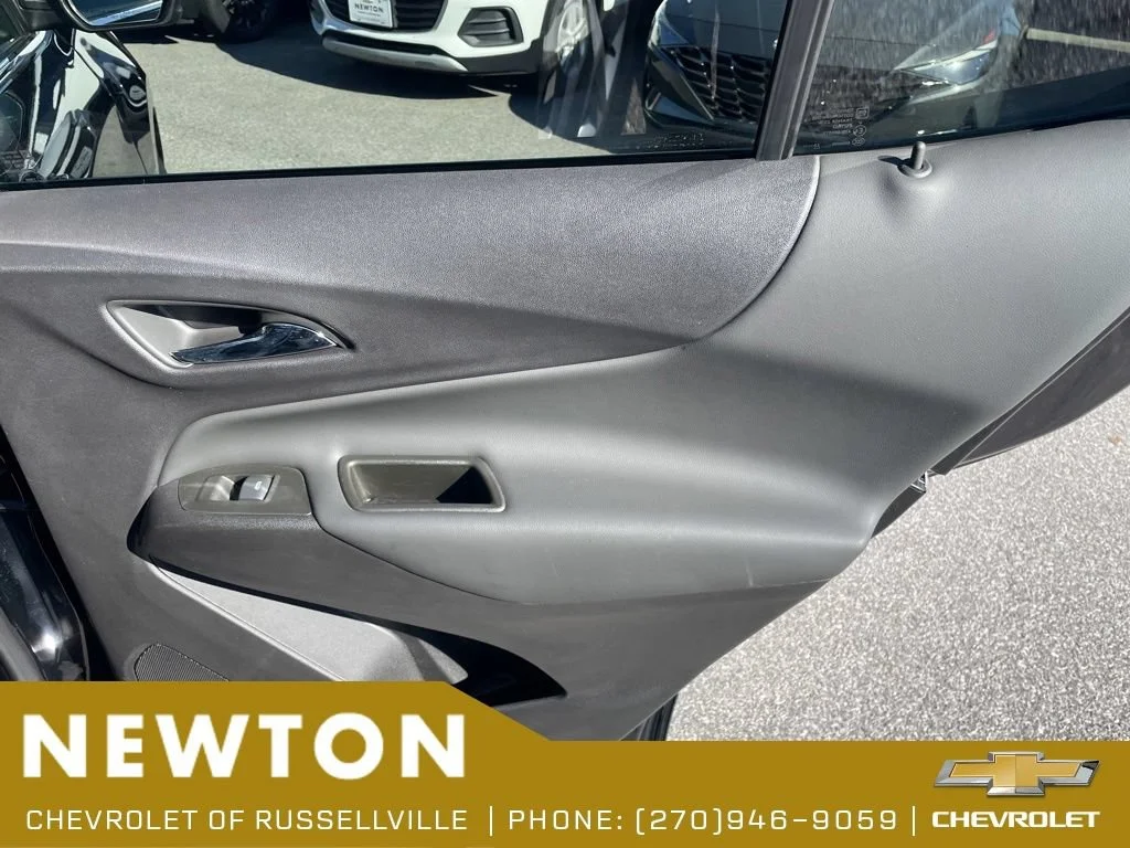 Used 2024 Mosaic Black Metallic Chevrolet LT image 29