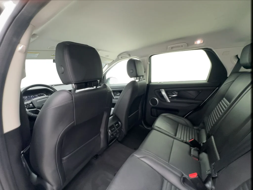 Used 2023 White Land Rover S image 23