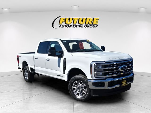 Certified Used 2024 White Ford Lariat image 1