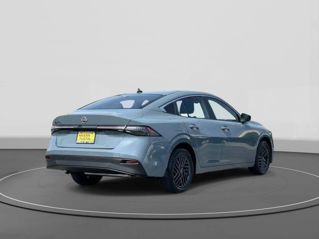 New 2026 Atlantic Gray Metallic Nissan SV image 4