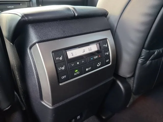 Used 2023 Gray Lexus GX 460 Premium image 11