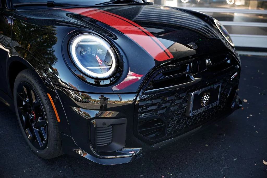 New 2026 Midnight Black MINI Iconic image 2