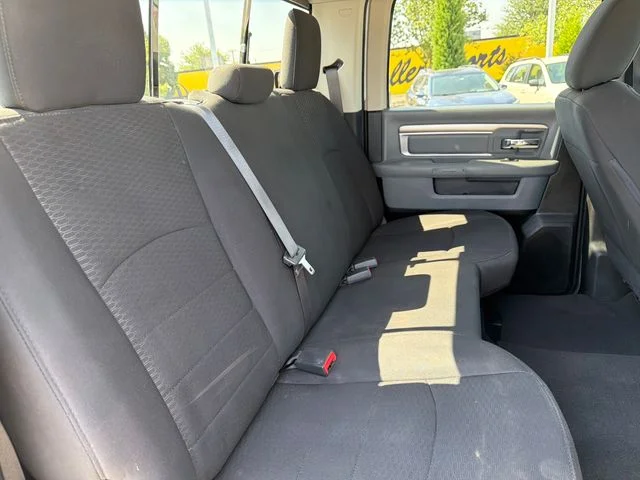 Used 2019 White Ram Warlock image 28