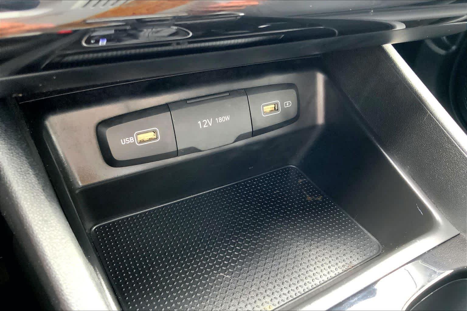 Used 2022 Portofino Gray Hyundai SE image 30