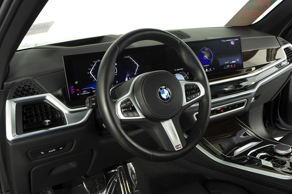 Used 2024 Carbon Black Metallic BMW sDrive40i image 31