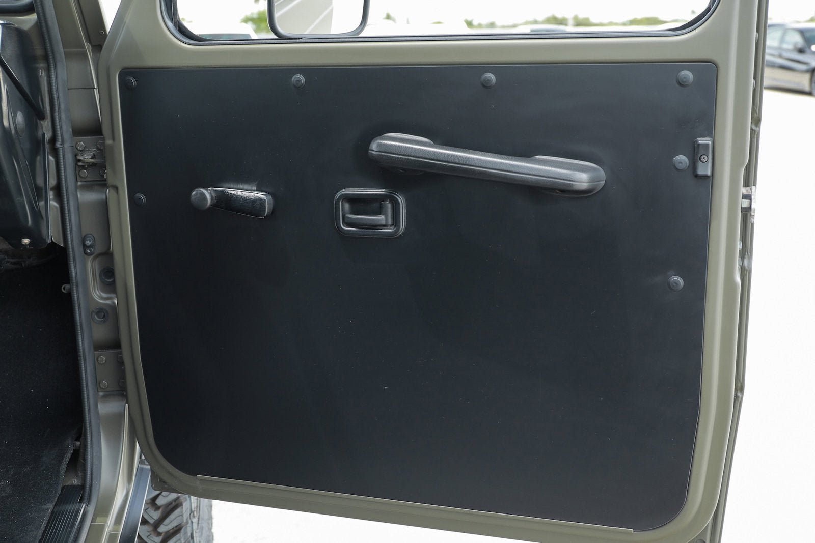 Used 1994 Green Mercedes-Benz  image 11