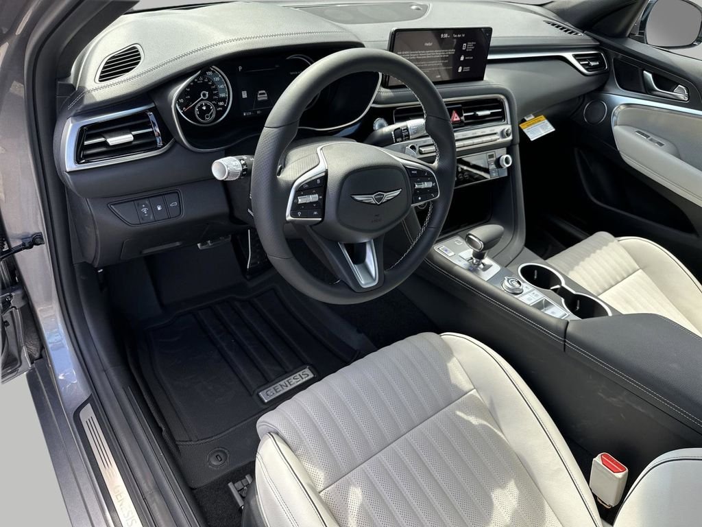 New 2026 Silver Genesis 3.3T SPORT PRESTIGE image 8