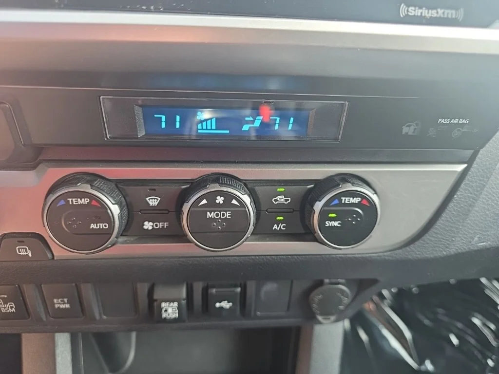2022 Toyota Tacoma SR5 - Photo 15
