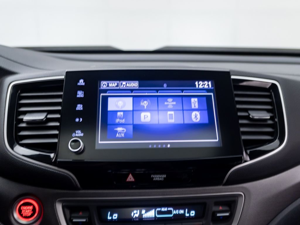 Certified Used 2022 Modern Steel Metallic Honda AWD RTL-E image 24