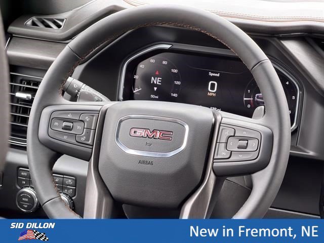 New 2026 Summit White GMC AT4 image 9