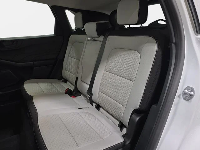 Certified Used 2023 Oxford White Ford Active image 11