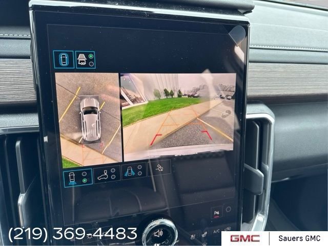 2026 GMC Acadia Denali - Photo 23