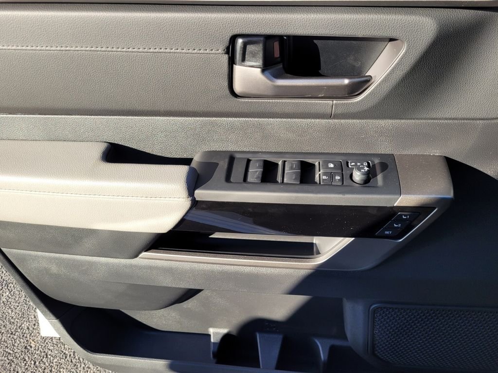 2026 Toyota Tundra Limited - Photo 22