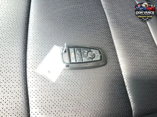 New 2026 Star White Metallic Tri-Coat Ford F-250® Lariat® image 28