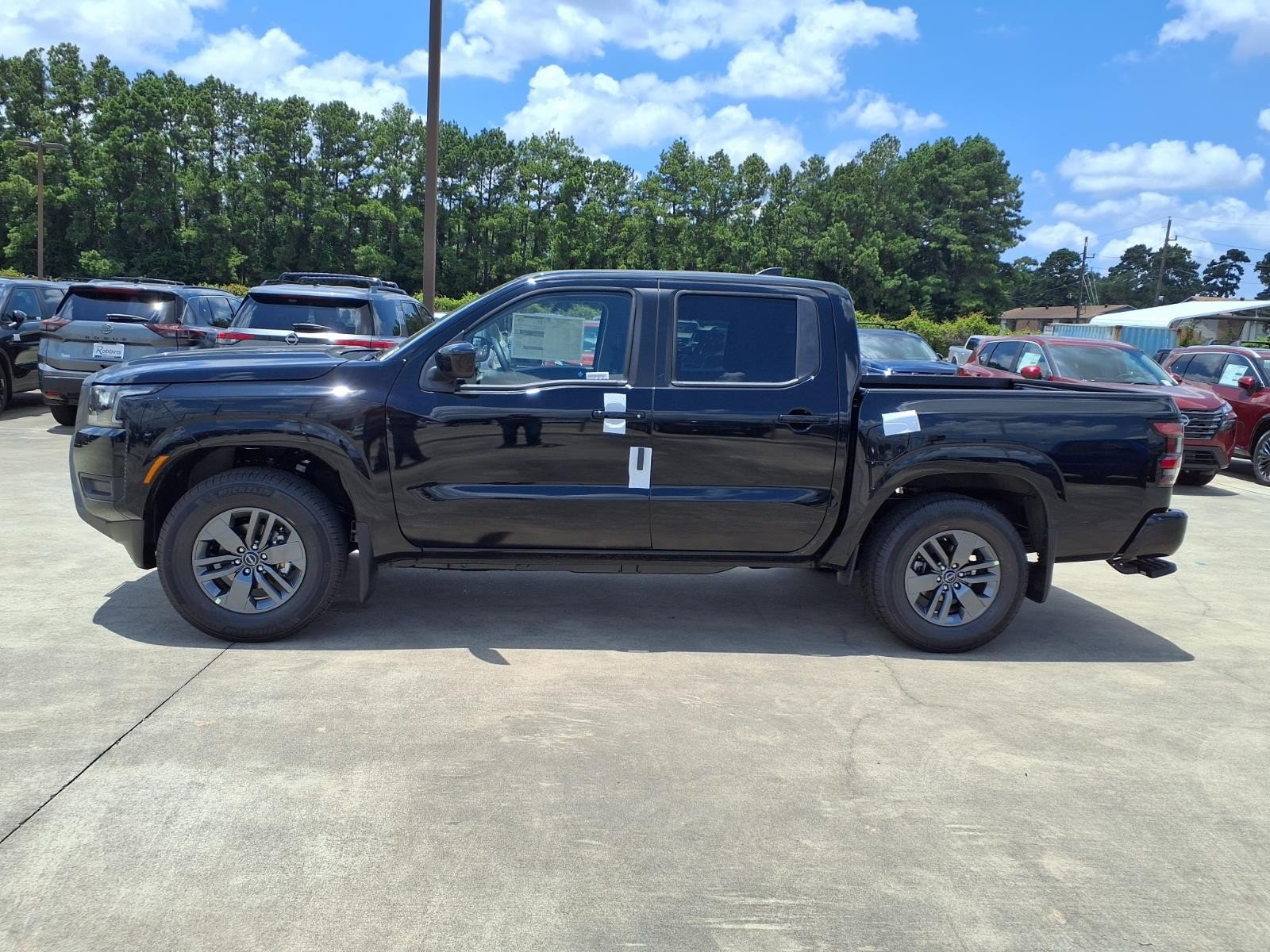 2026 Nissan Frontier Crew Cab SV - 7