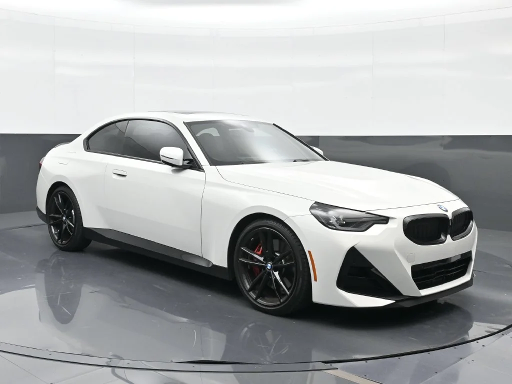 Used 2024 Alpine White BMW 230i image 4