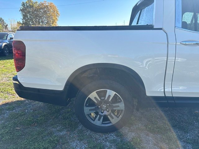 Used 2019 White Honda RTL-E image 18