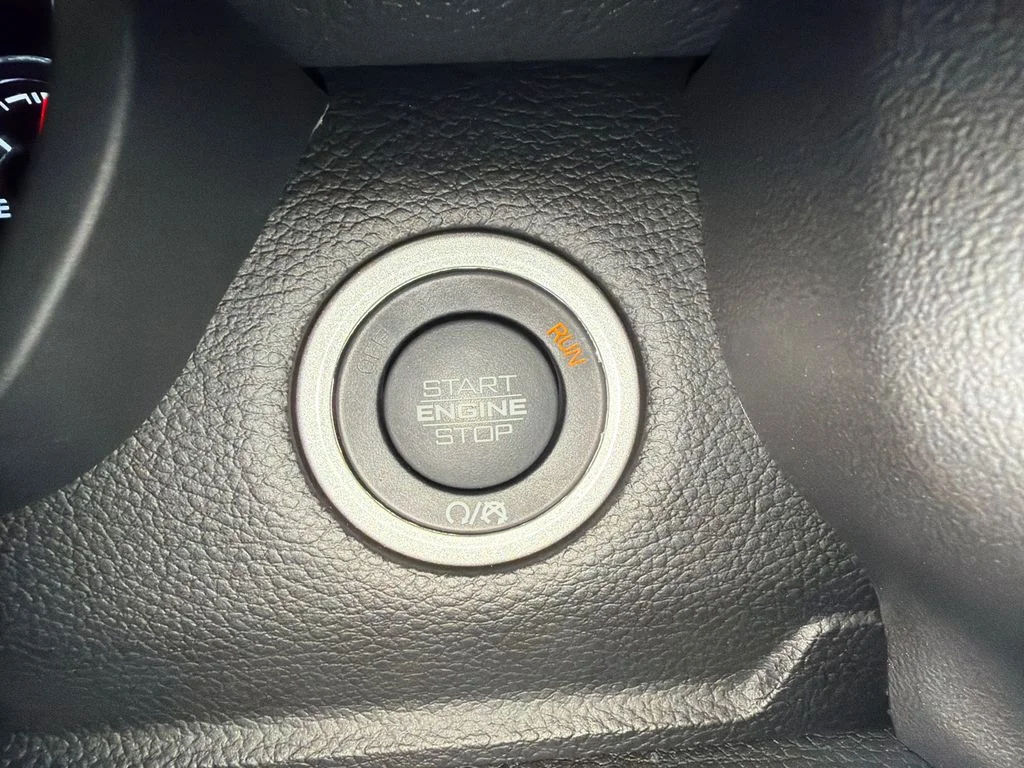2025 RAM Ram 1500 Pickup Laramie - Photo 33