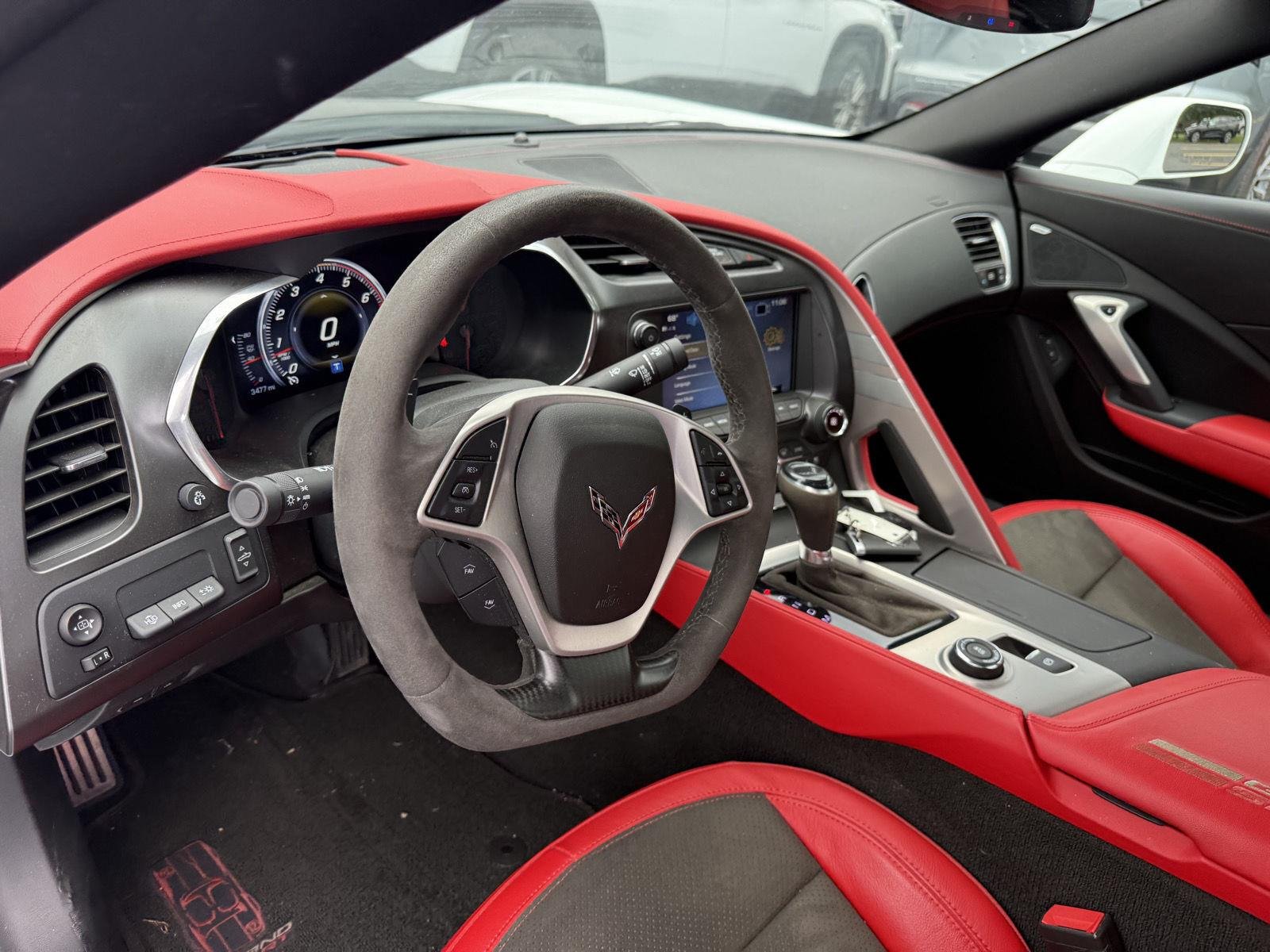 Used 2019 Arctic White Chevrolet Grand Sport 2LT image 8