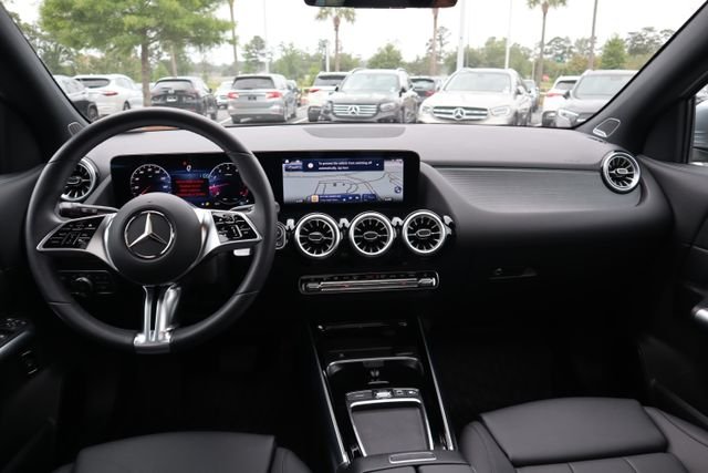 Certified Used 2025 Cirrus Silver Metallic Mercedes-Benz GLA 250 image 23