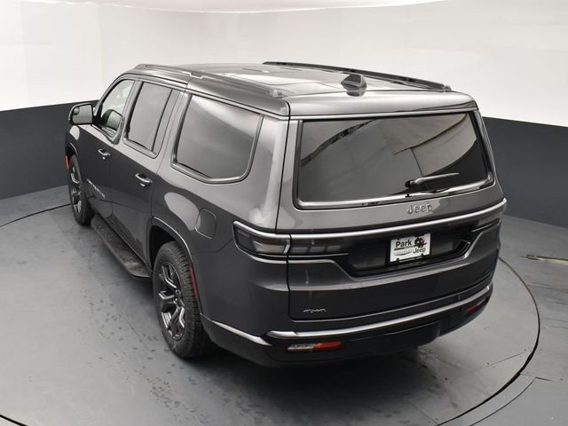 New 2026 Baltic-Gray Metallic Clear-Coat Exterior Paint Jeep Upland image 16